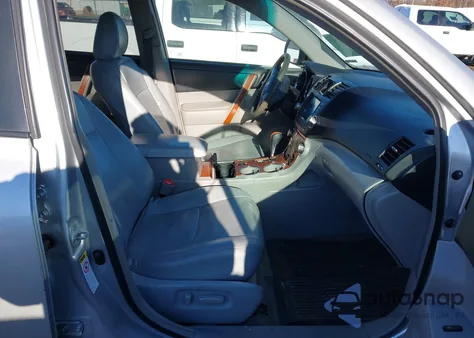 2010 Toyota Highlander Limited V6 из США, поврежденный, VIN 5TDYK3EH0AS006702